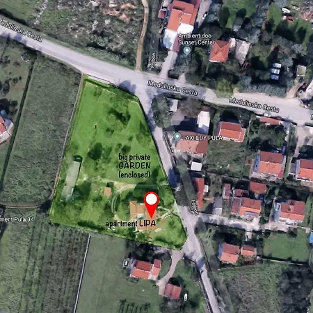 Lipa With Garden *